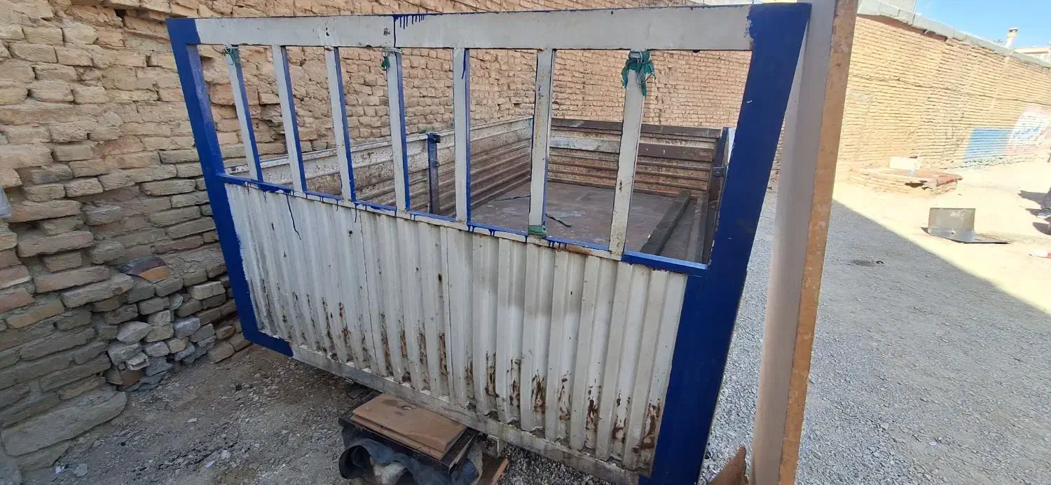 اتاق کفی بغل بازشو 2×۳|خودرو سنگین|لالجین, |دیوار