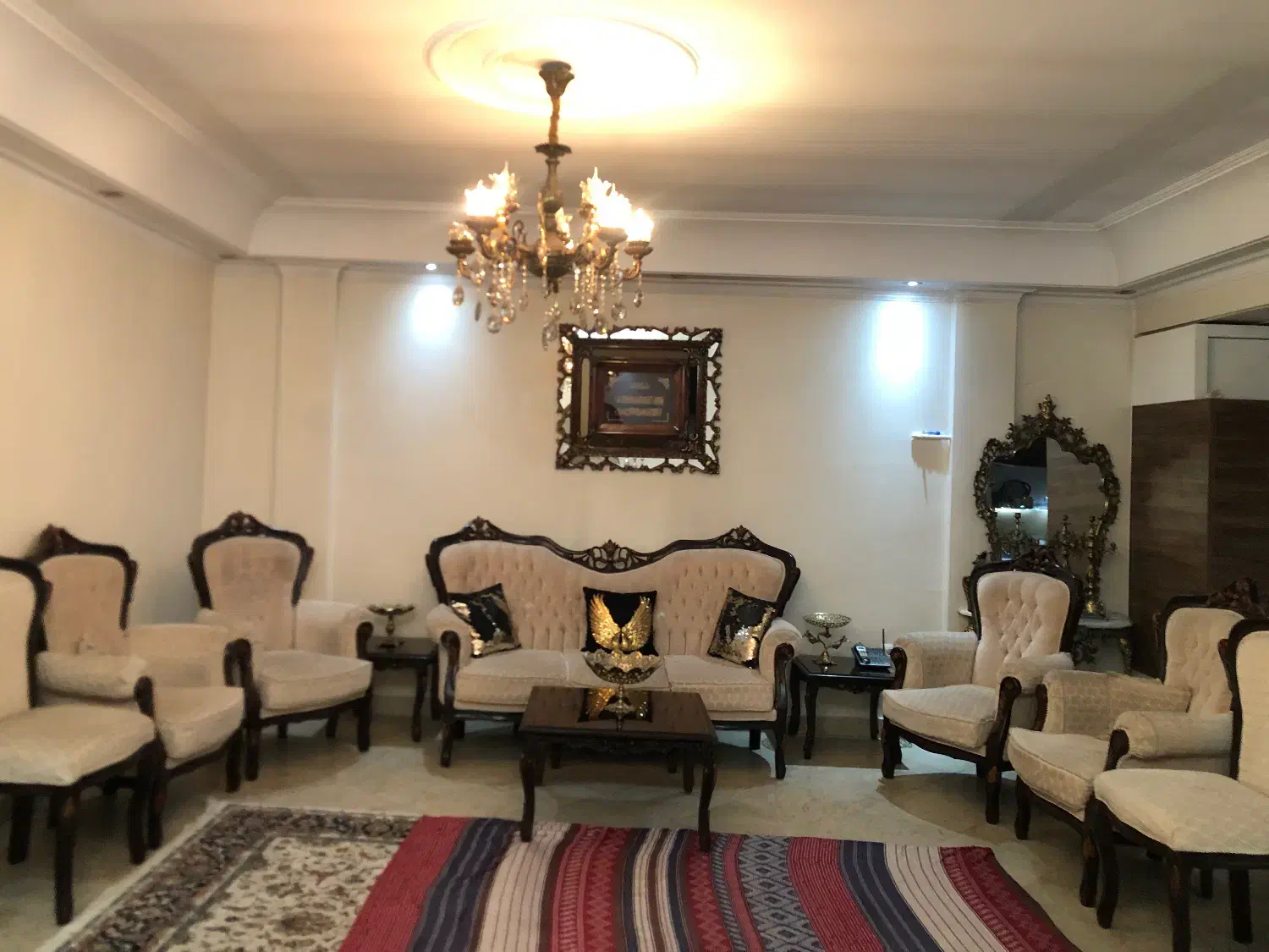 مبلمان سلطنتی ۹ نفره|مبلمان خانگی و میز عسلی|تهران, آشتیانی|دیوار