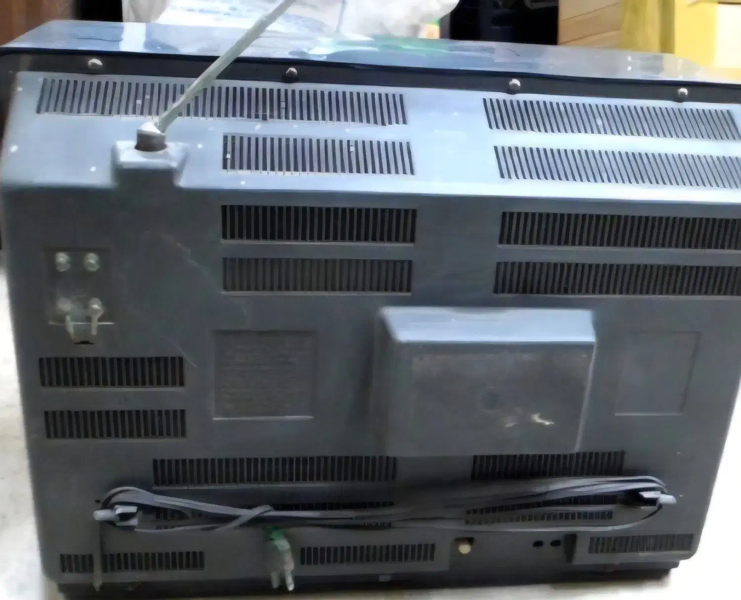 تلویزیون کلکسیونی گلد استار.اصل کره|تلویزیون و پروژکتور|سمنان, |دیوار