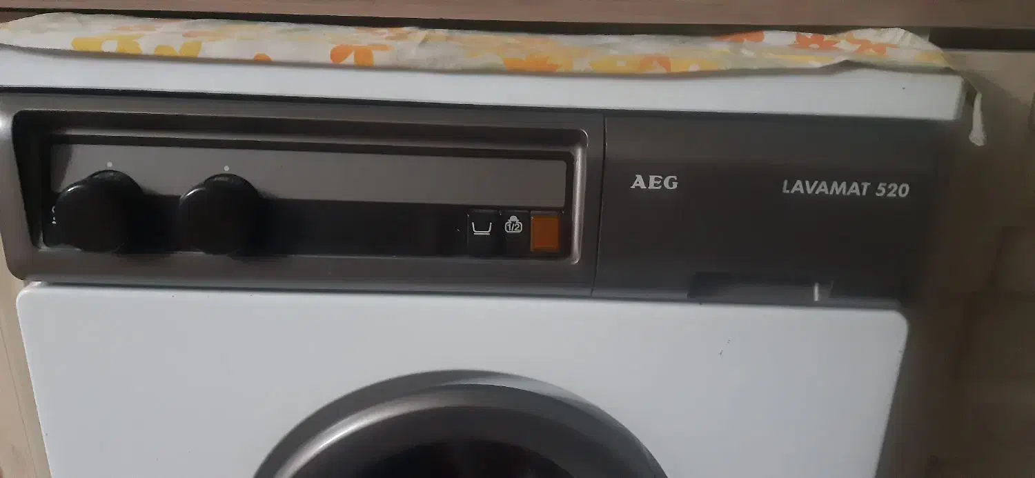 لباس شویی AEG  5 کیلو|ماشین لباسشویی و خشک‌کن لباس|تهران, مجیدیه|دیوار