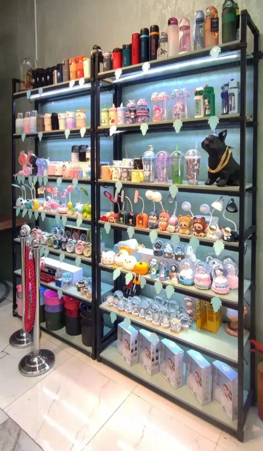 دکوراسیون فروشگاه|فروشگاه و مغازه|نجف‌آباد, گلدشت|دیوار