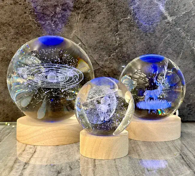 گوی کریستالی مناسب روز زن|چراغ خواب و آباژور|خمین, |دیوار