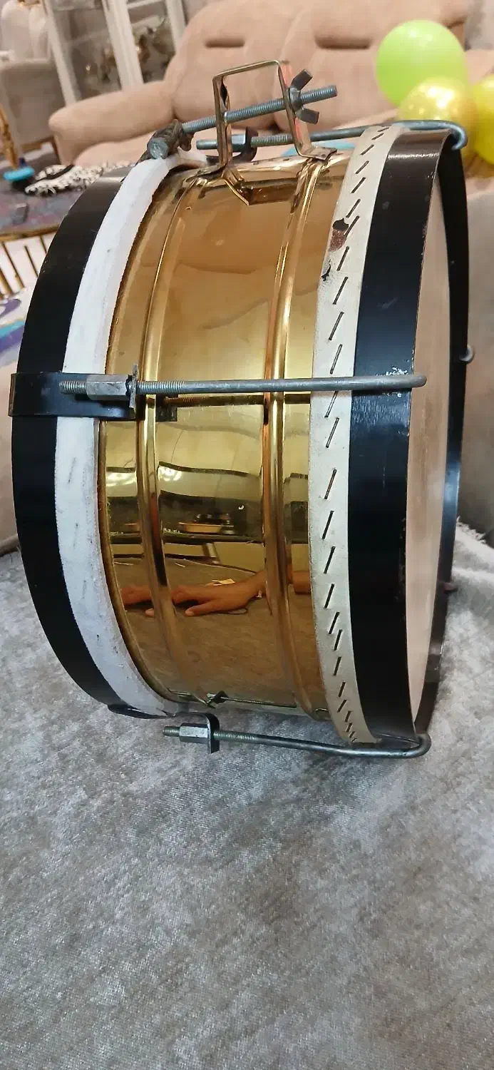 طبل|درام و پرکاشن|اردبیل, |دیوار