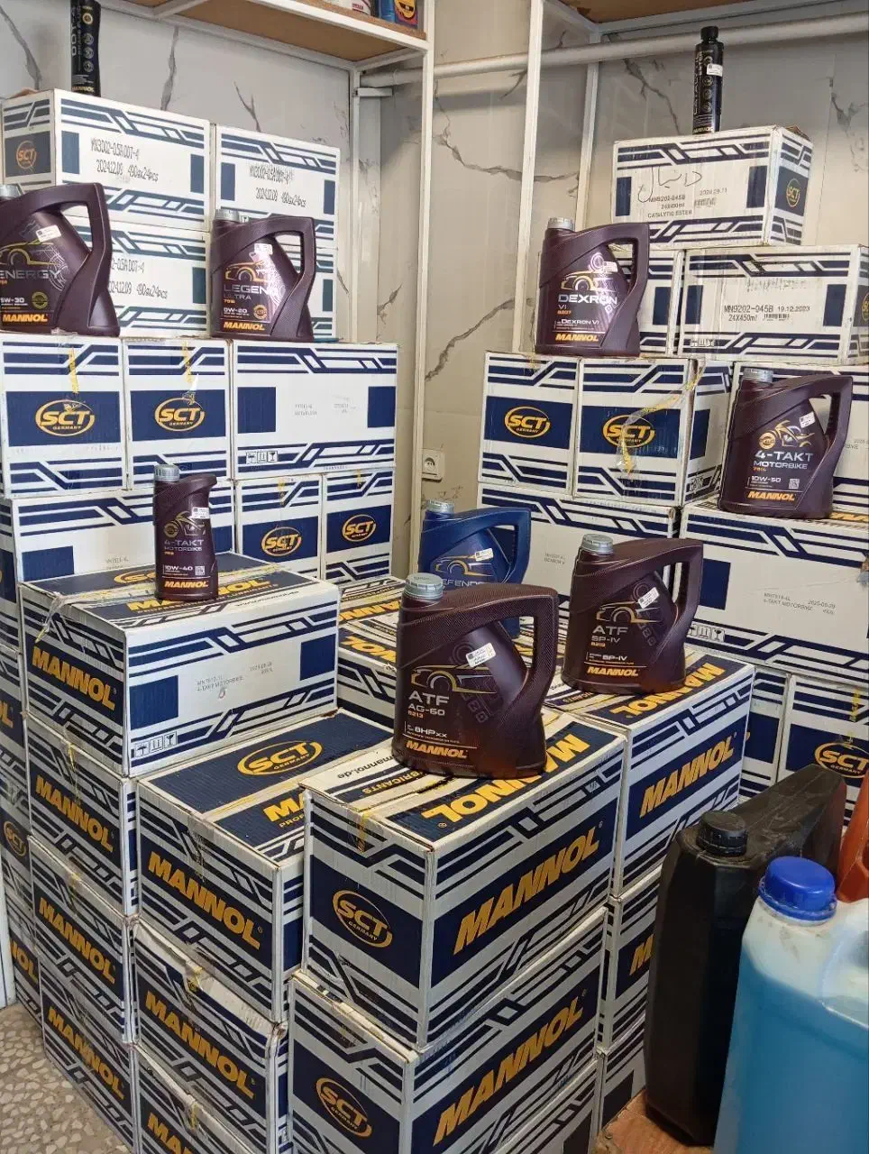 فروش روغن موتور و روانکاری با تخفیف ویژه|قطعات یدکی و لوازم جانبی|تهران, فردوسی|دیوار