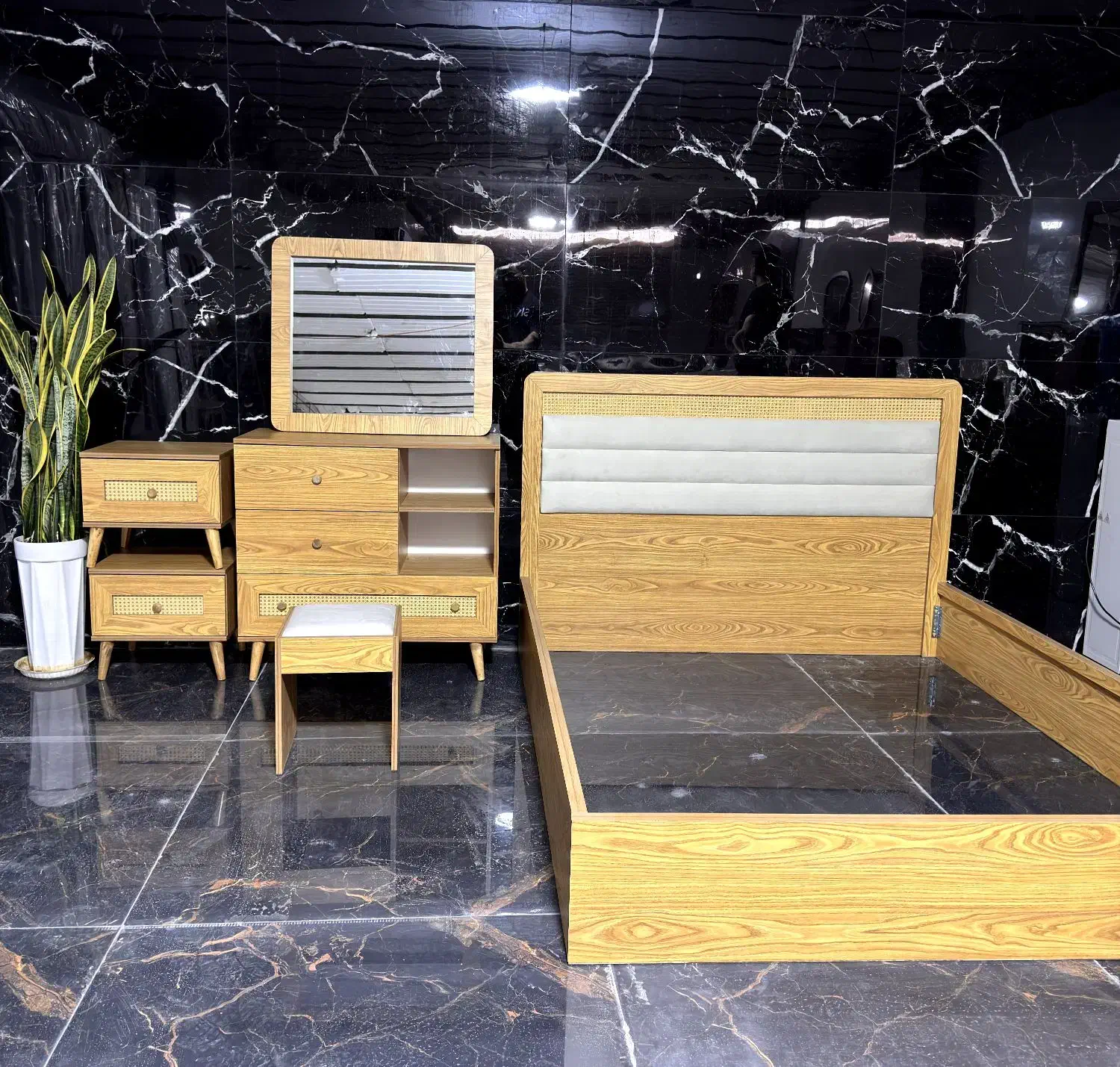 سرویس خواب کامل|تخت و سرویس خواب|رباط‌کریم, وهن آباد|دیوار