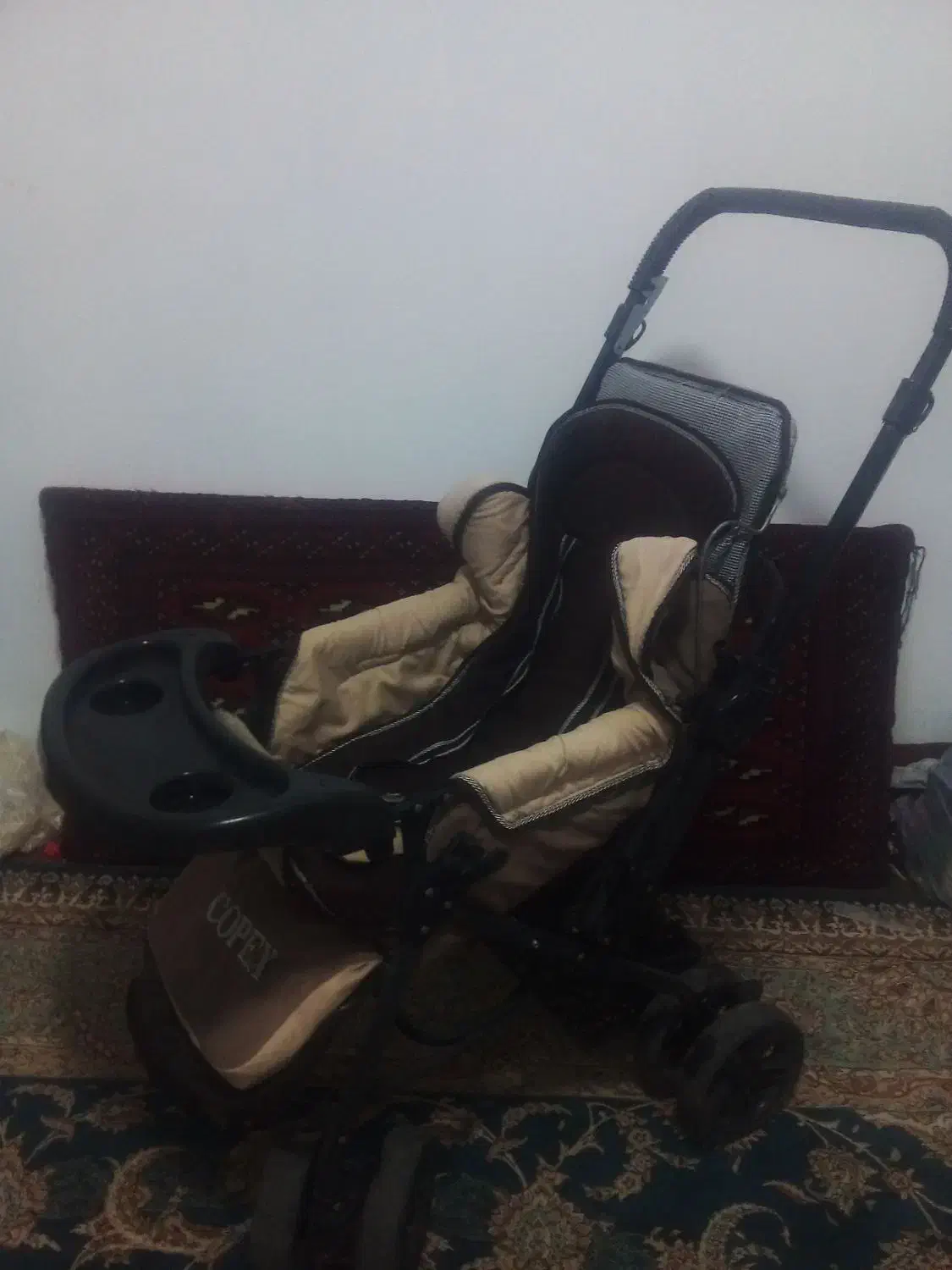 کالسکه تاشو|کالسکه و لوازم جانبی|هشتگرد, شهرک ولیعصر (مصلی)|دیوار