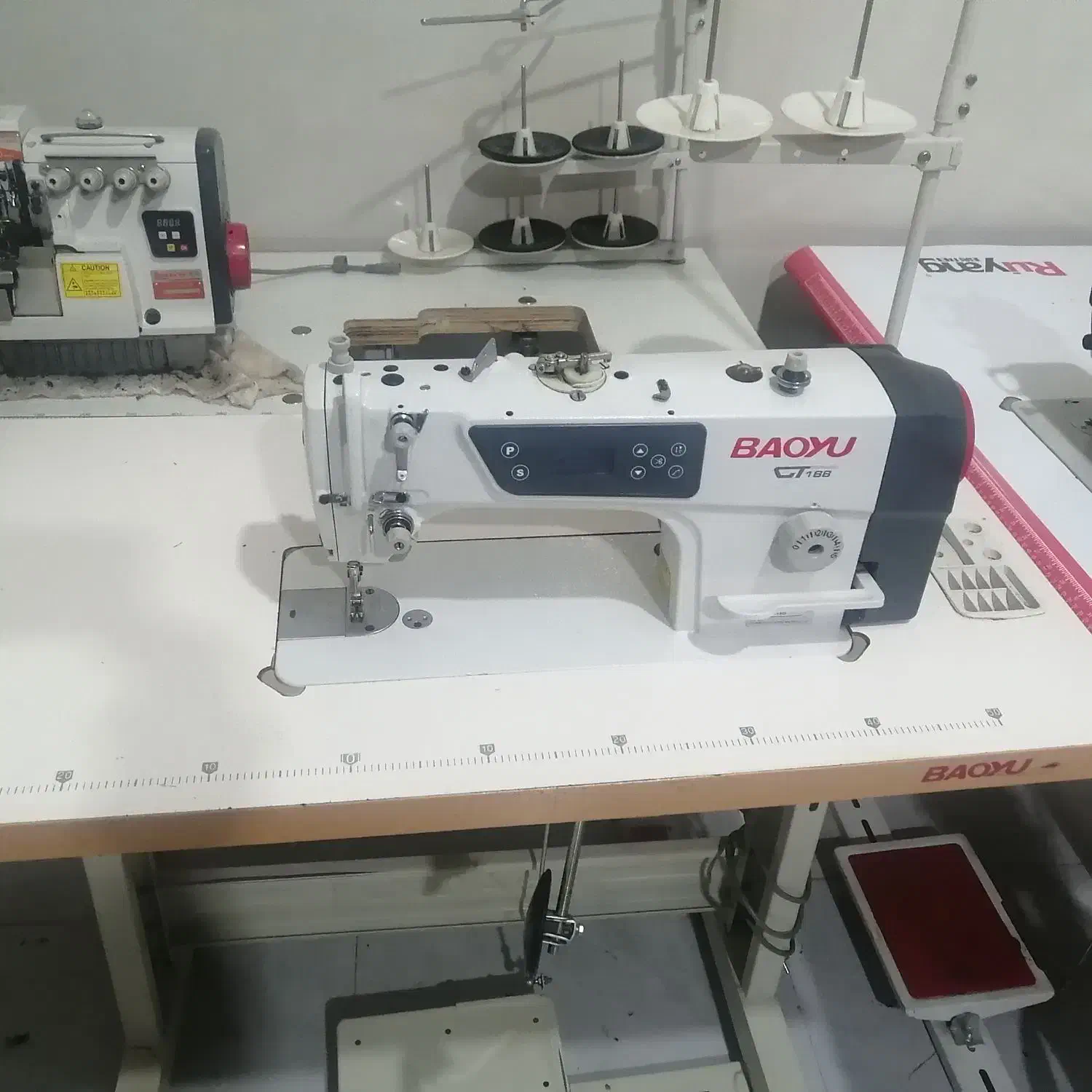 انواع چرخ خیاطی و اتو بخار|چرخ خیاطی و ریسندگی|خرمآباد, |دیوار