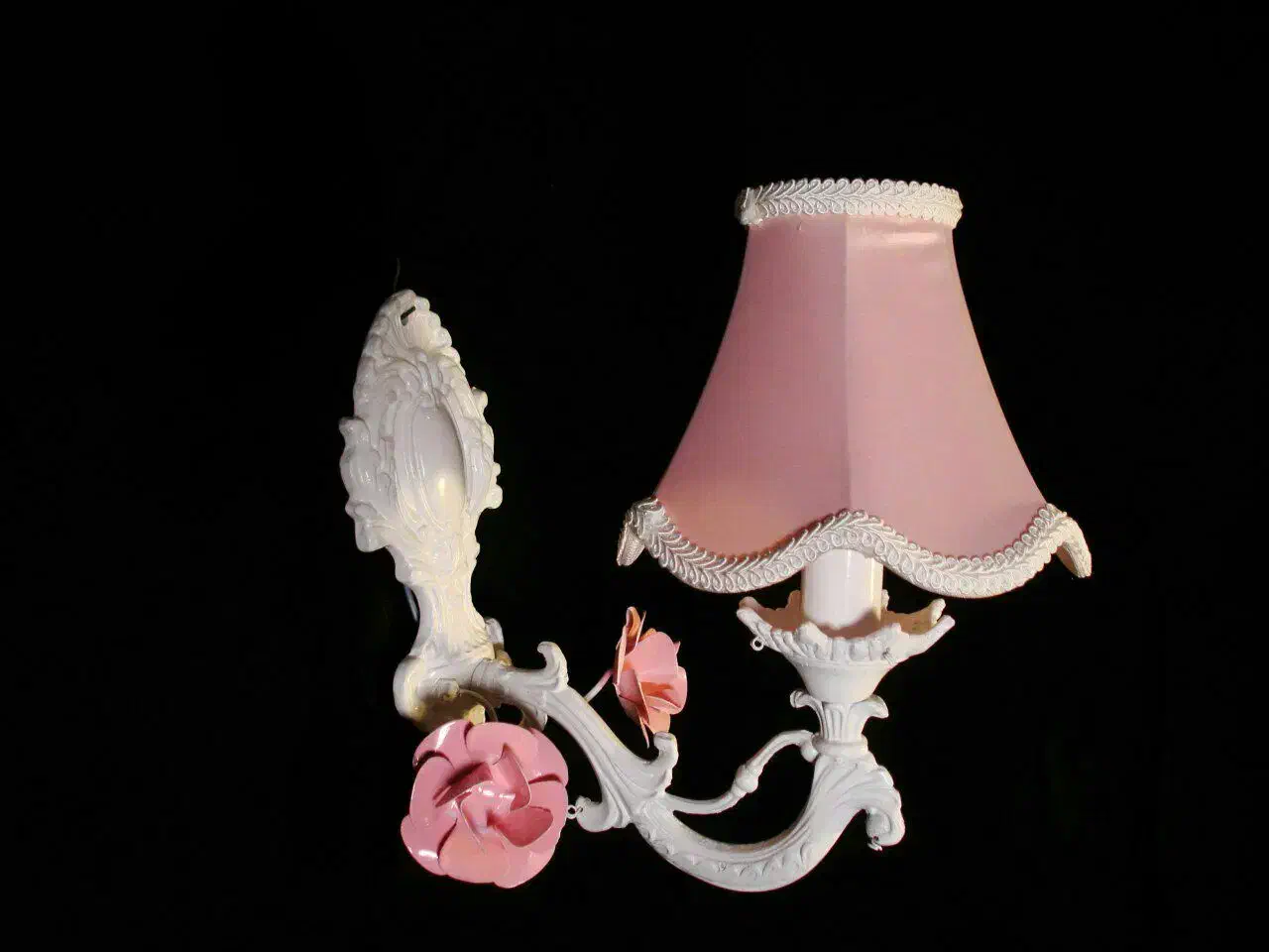 لوستر واباژور|لوستر و چراغ آویز|اسلام‌شهر, مطهری|دیوار