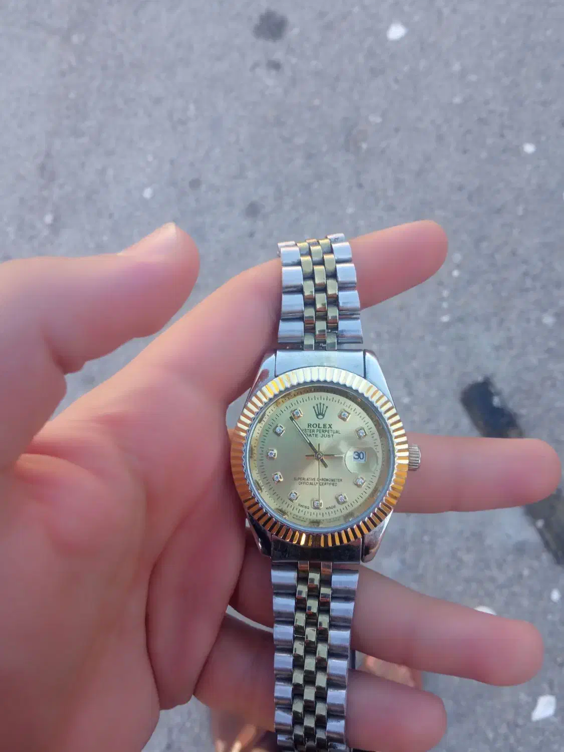 ساعت رولکس طلایی تقویم فال زد اب نو|ساعت|دهدشت, |دیوار