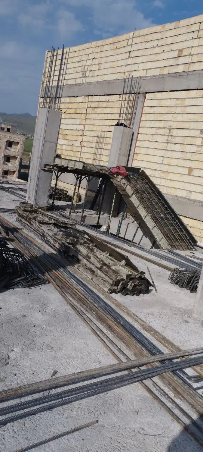 استخدام آرماتوربند اوستا|استخدام معماری، عمران و ساختمانی|ابهر, |دیوار