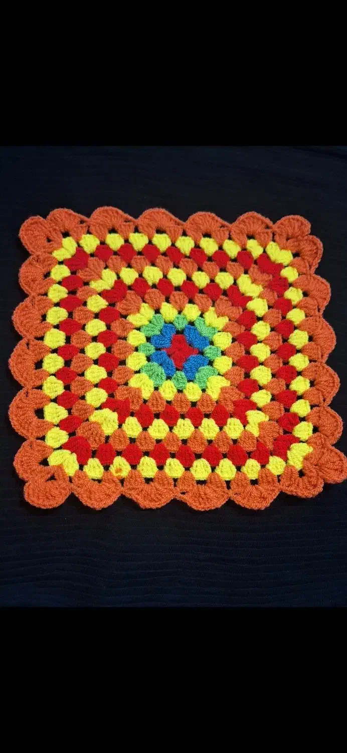 پاپوش بافت و رومیزی و کوسن|صنایع دستی و سایر لوازم تزئینی|چرام, |دیوار