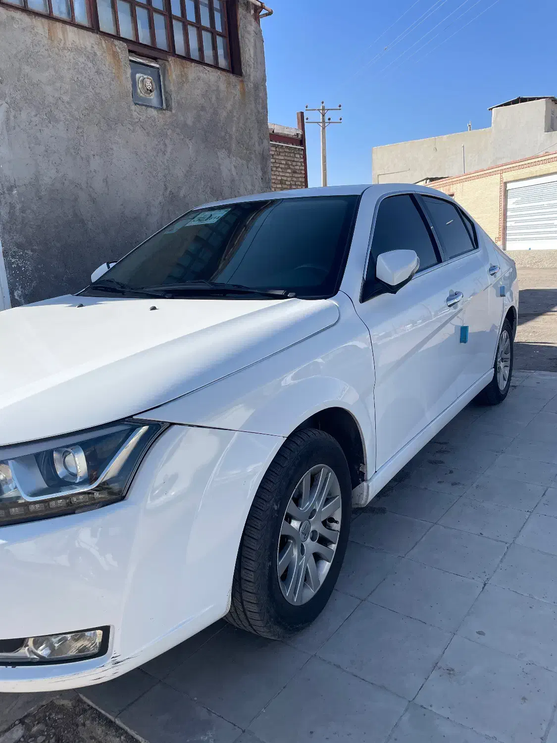 دنا پلاس|خودرو سواری و وانت|سیرجان, |دیوار