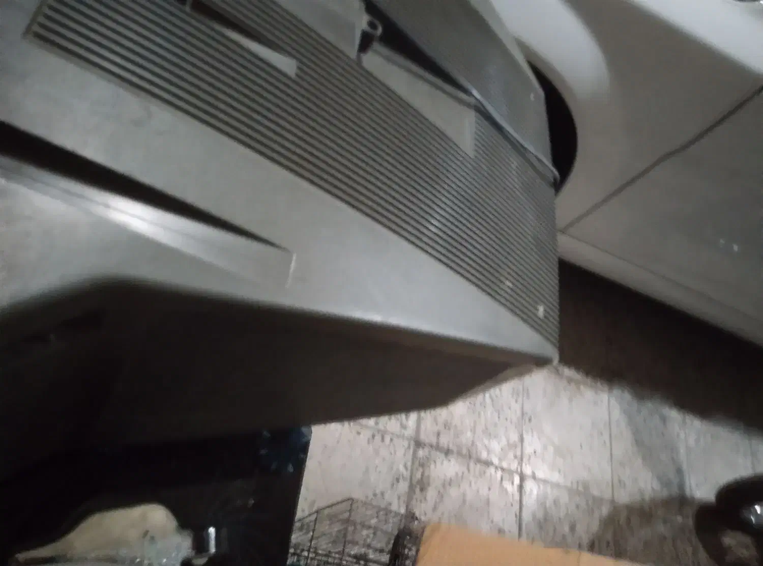 تلویزیون سانی|تلویزیون و پروژکتور|اسدآباد, |دیوار