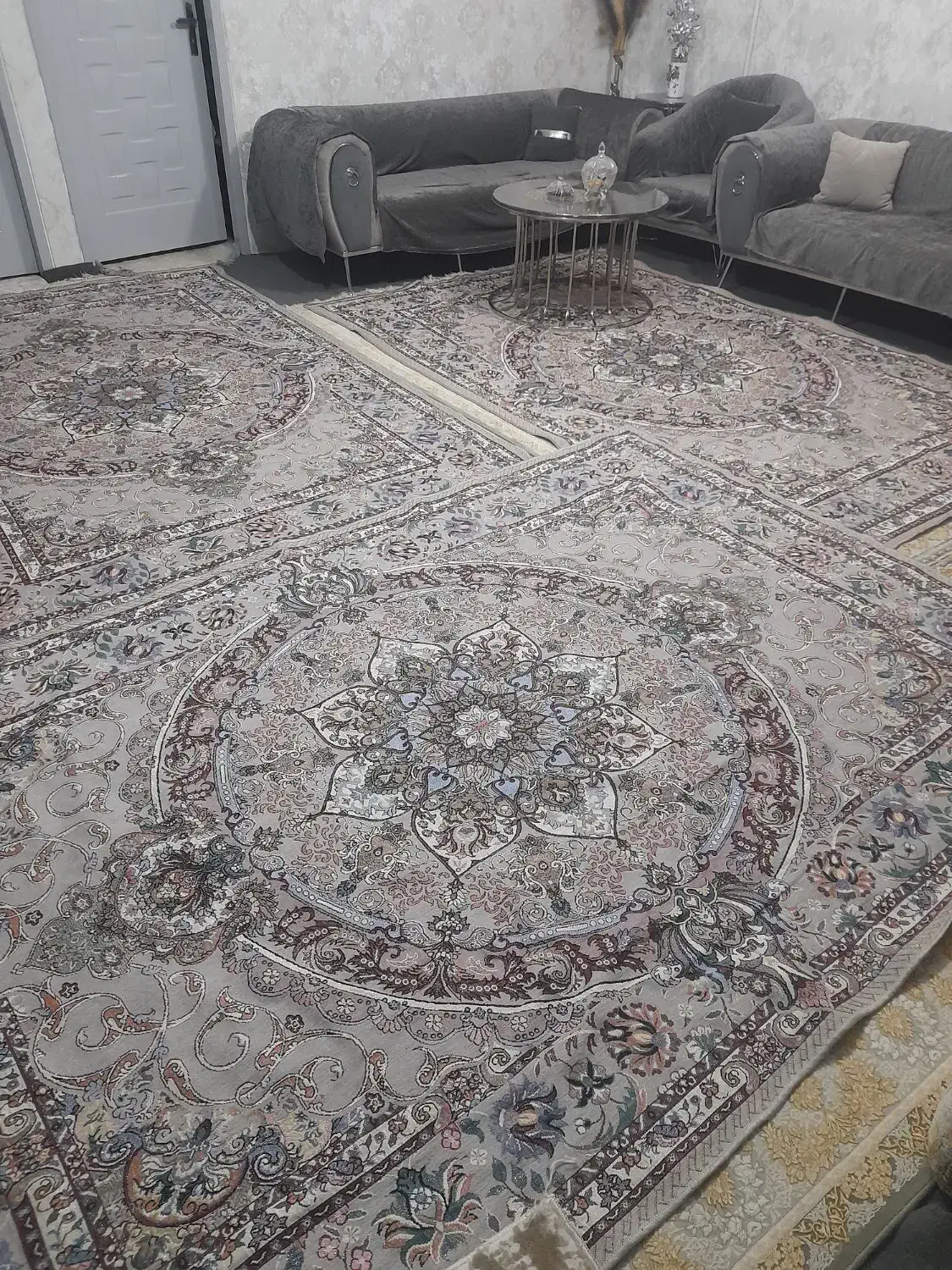 ۴ عدد روفرشی توسی|روفرشی|سنندج, |دیوار