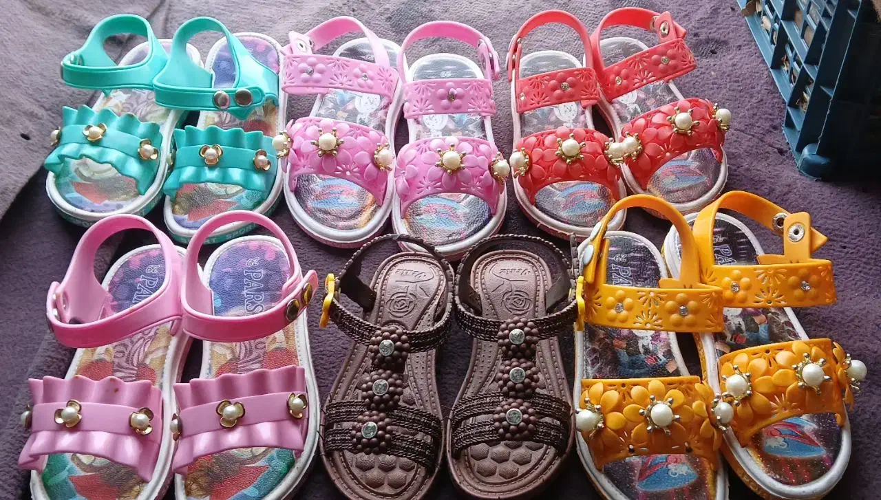 صندل رکابدارودمپایی دخترانه|کیف، کفش، کمربند|تهران, مطهری|دیوار