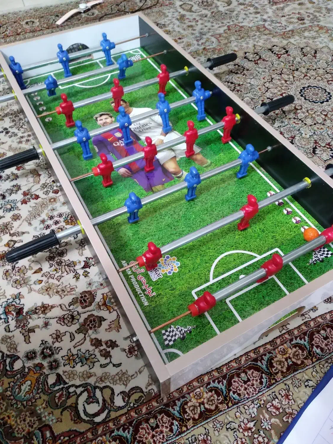 فوتبال دستی|اسباببازی|اندیشه, اندیشه فاز ۱|دیوار