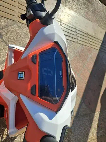 موتور طرح کلیک|موتورسیکلت|اندیشه, اندیشه فاز ۱|دیوار