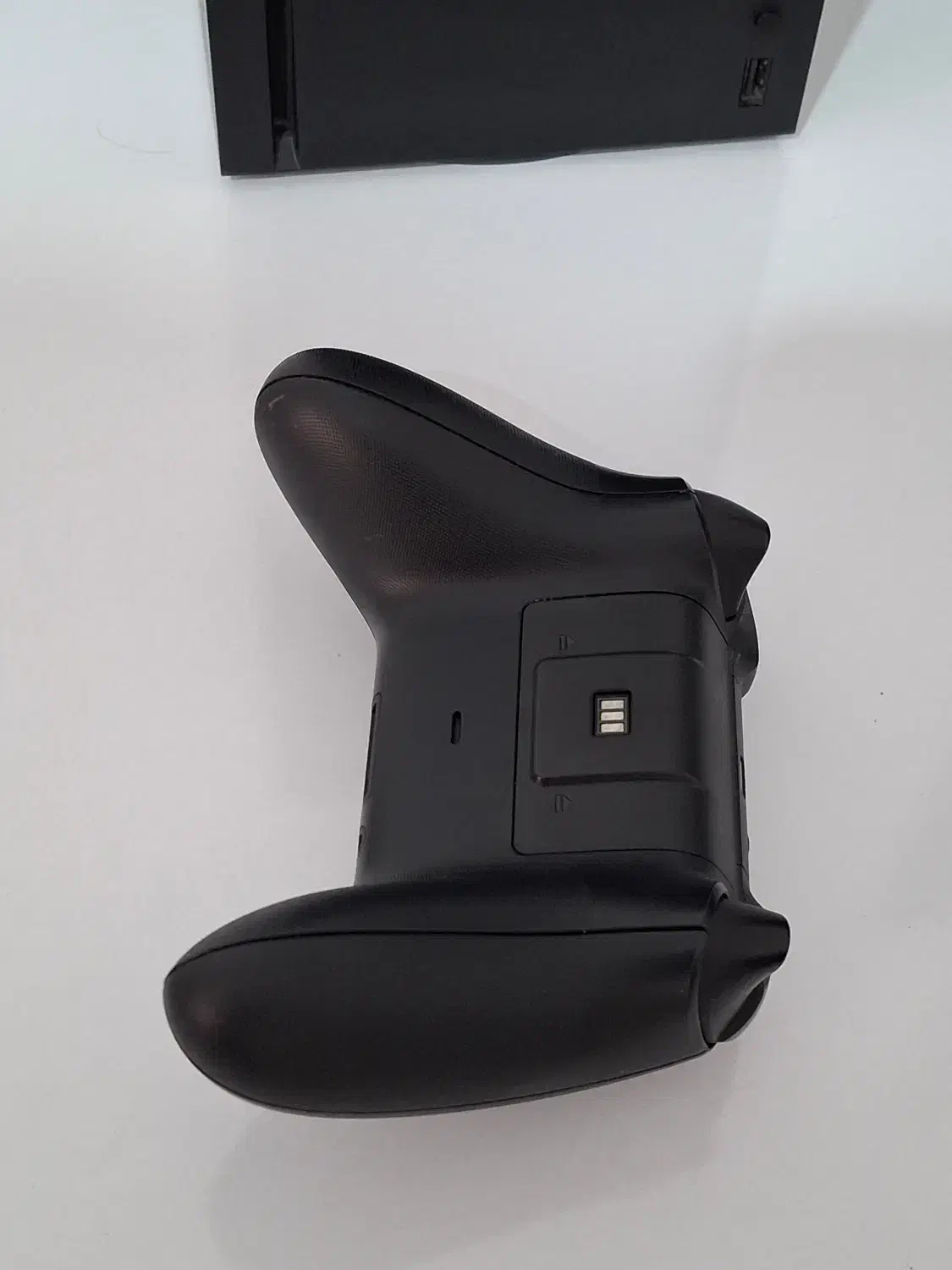 Xbox سری X با دو دسته و بازی اورجینال|کنسول، بازی ویدئویی و آنلاین|هشتگرد, فاز ۱ مهستان|دیوار