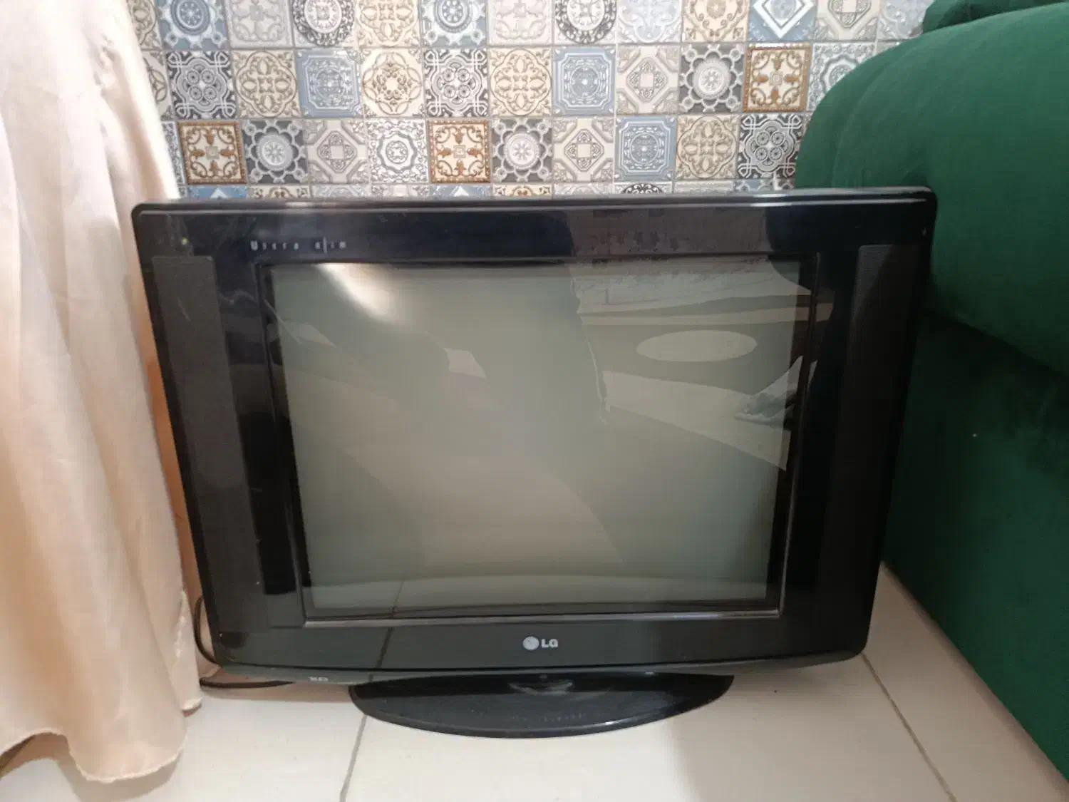 تلویزیون ال جی|تلویزیون و پروژکتور|قرچک, مهدیه|دیوار