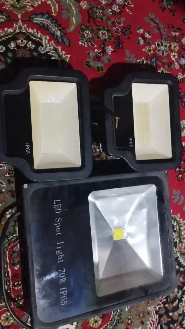 نورافکن |لامپ و چراغ|آزادشهر, |دیوار