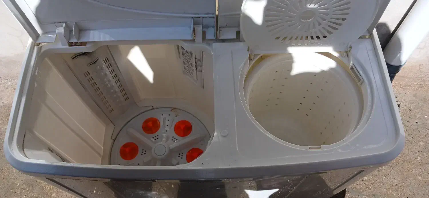 لباس شویی (کهنه شور )|ماشین لباسشویی و خشک‌کن لباس|سقز, |دیوار