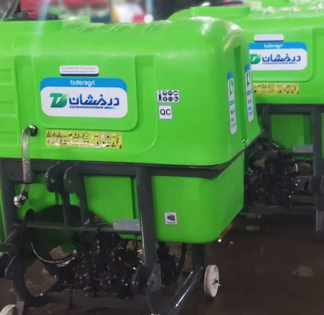 سمپاش ۶۰۰لیتری شرکت درخشان خشک صفر|ماشینآلات صنعتی|ماهیدشت, |دیوار