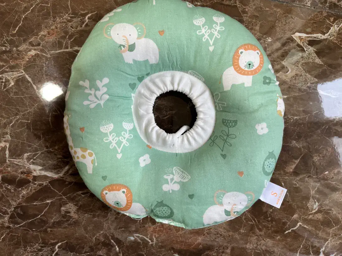 گردنی الیزابت|لوازم جانبی حیوانات|نوشهر, |دیوار