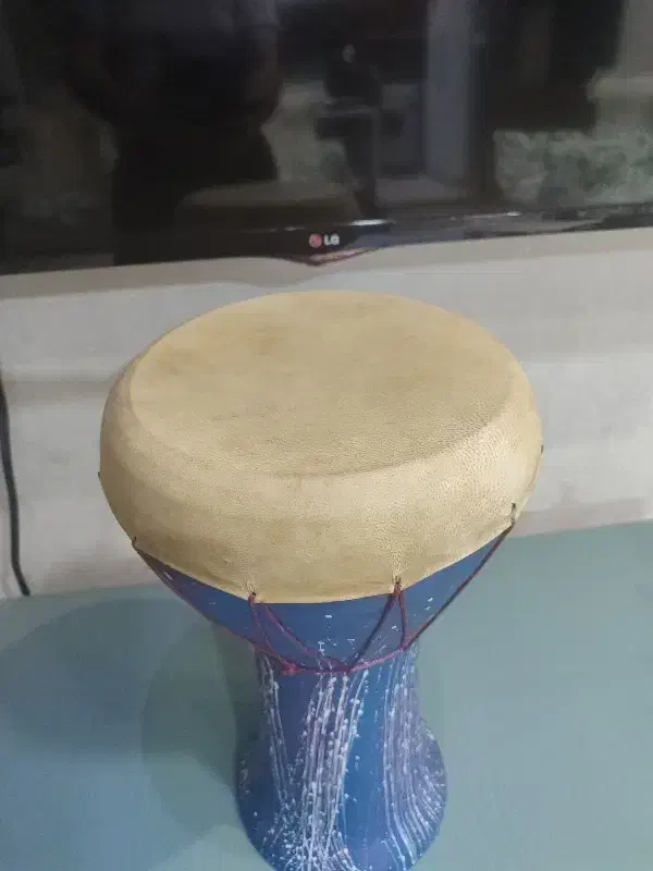 داربوکا|سازهای سنتی|همدان, |دیوار