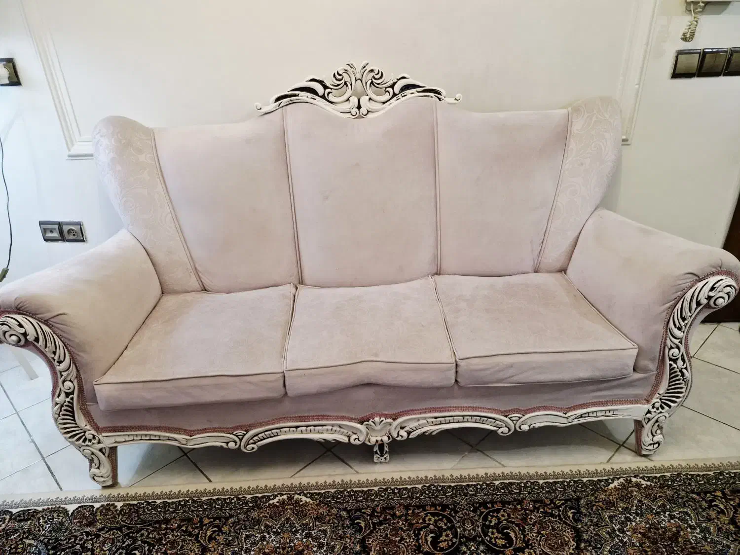 مبل ۷ نفره با سه تا میز عسلی چوبی|مبلمان خانگی و میز عسلی|رودهن, |دیوار