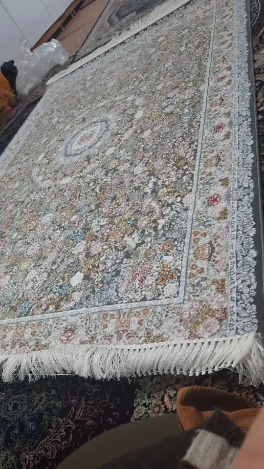 فرش نونو|فرش|شاهین‌شهر, شهرک گلدیس|دیوار