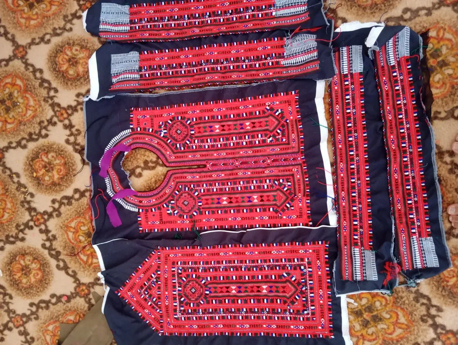 زیح آستین دمنی بزرگسال|لباس|ایرانشهر, |دیوار