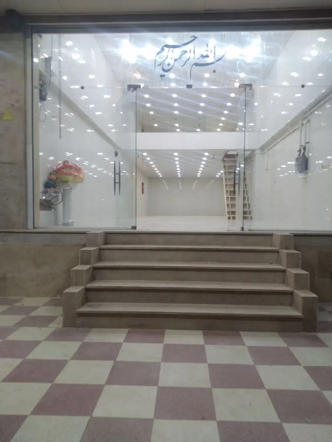 پردیس مغازه لوکس خیابان اصلی پاخور عالی|اجارهٔ مغازه و غرفه|اهواز, پردیس|دیوار