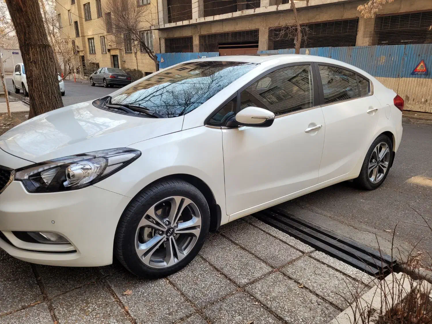 سراتو ۲۰۰۰ اتومات YD وارداتی|خودرو سواری و وانت|تهران, ازگل|دیوار