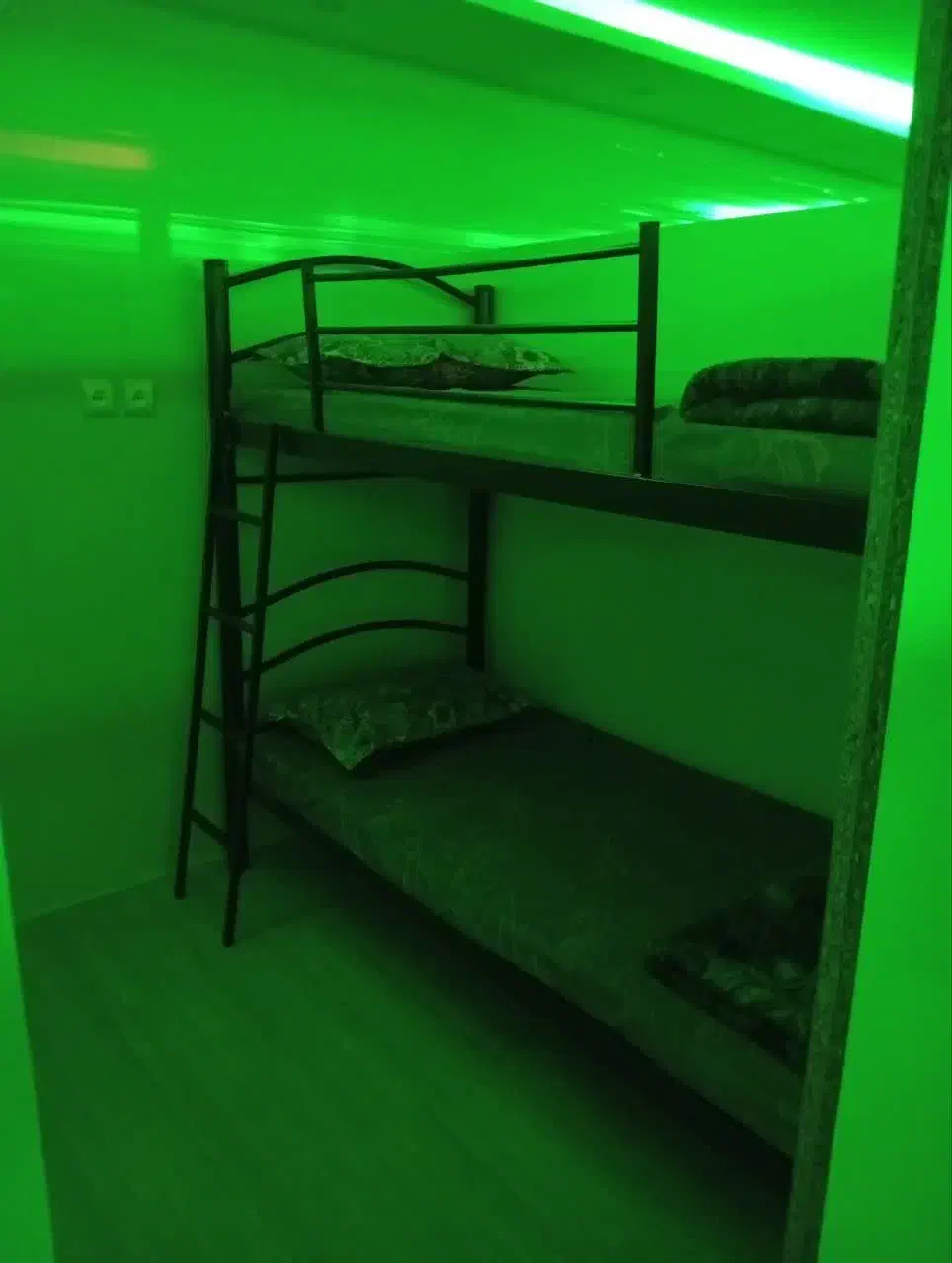 خوابگاه vip دانشجو ورزشکار کارمندرسمی آقا|اجارهٔ کوتاهمدت آپارتمان و سوئیت|اصفهان, وحید|دیوار