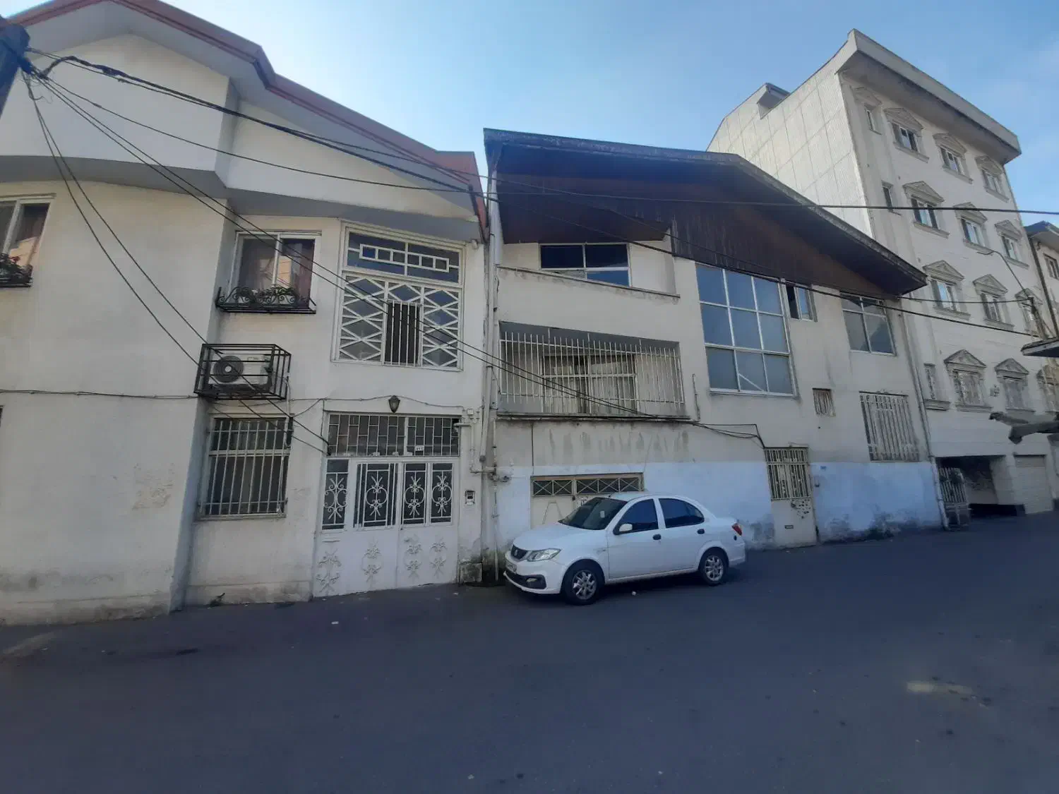 اجاره ۲ طبقه ۳۰۰ متر/منظریه( نامجو بر دوم خیابان )|اجارهٔ دفتر کار، اتاق اداری، مطب|رشت, منظریه|دیوار