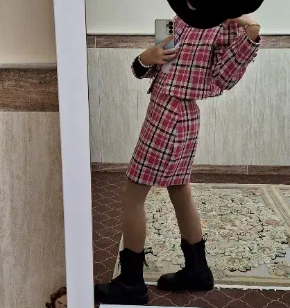 کت و دامن شنل|لباس|رزن, |دیوار