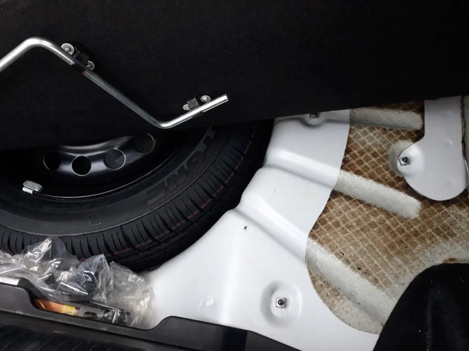 ساینا 1400 مشابه صفر|خودرو سواری و وانت|تهران, سازمان برنامه شمالی|دیوار