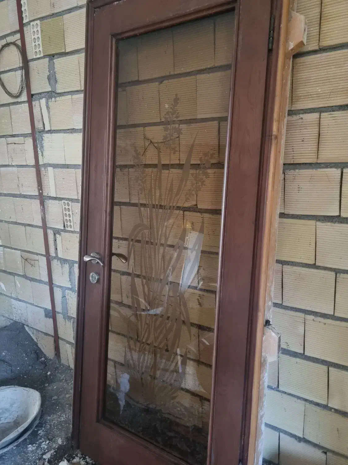 درب چوبی نراد شیشه سنبلانس|مصالح و تجهیزات ساختمان|رشت, لاکانی|دیوار