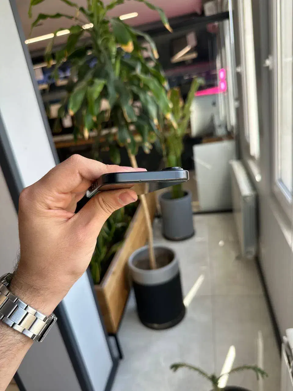 ایفون 16 تک سیم کارت با حافظه 256G|موبایل|تهران, میدان ولیعصر|دیوار