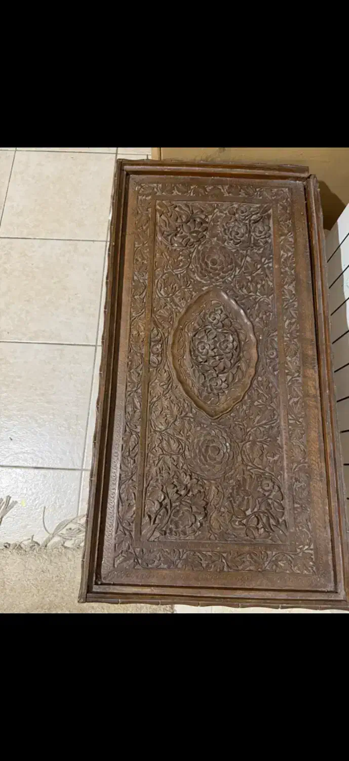 میز عتیقه|کلکسیون اشیاء عتیقه|شیراز, ملاصدرا|دیوار