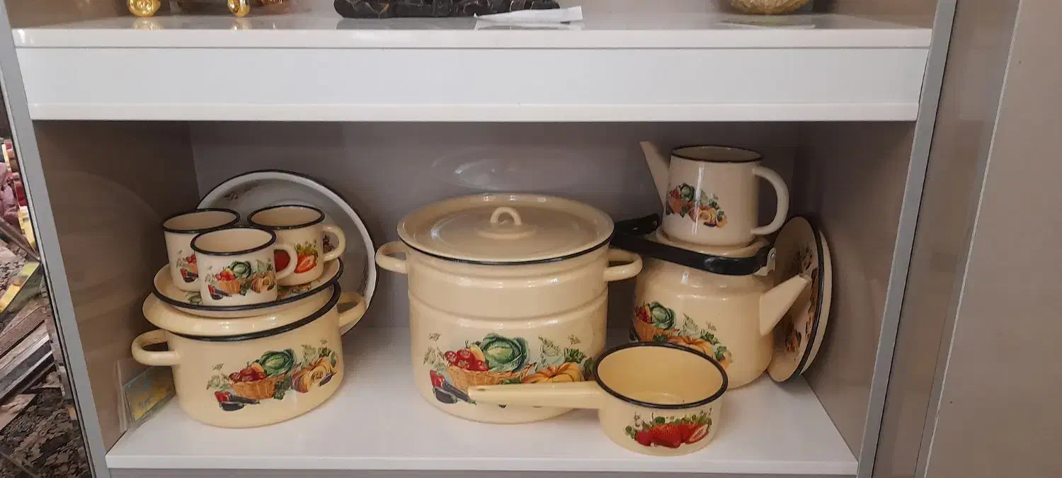 ظرف|ظروف پخت‌وپز|همدان, |دیوار