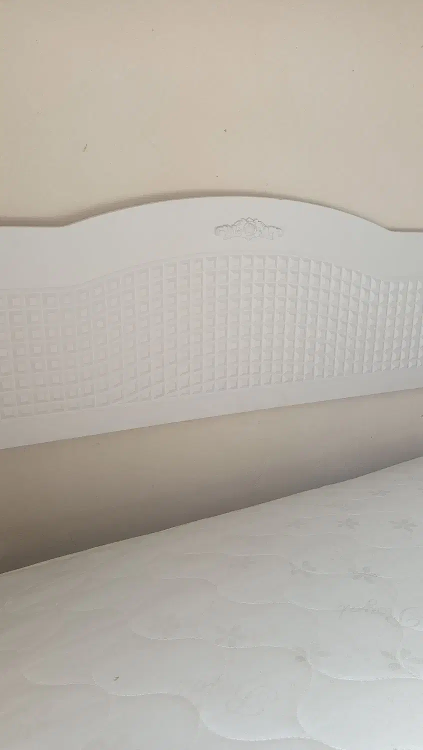 تخت دونفره با تشک و روتختی|تخت و سرویس خواب|آبسرد, |دیوار