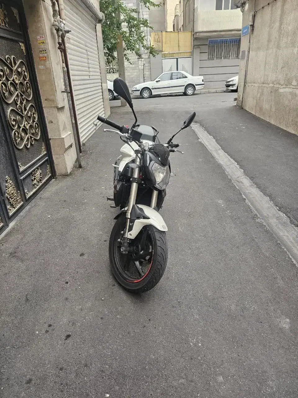 موتور بنلی ۲۵۰ تک سیلندر مدل ۱۴۰۰|موتورسیکلت|تهران, شمس‌آباد|دیوار