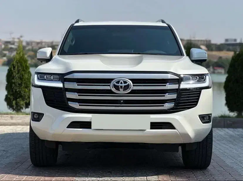 TOYOTA LAND CRUISER مدل2024 باتردد 10ساله گذر موقت|خودرو سواری و وانت|تهران, الهیه|دیوار