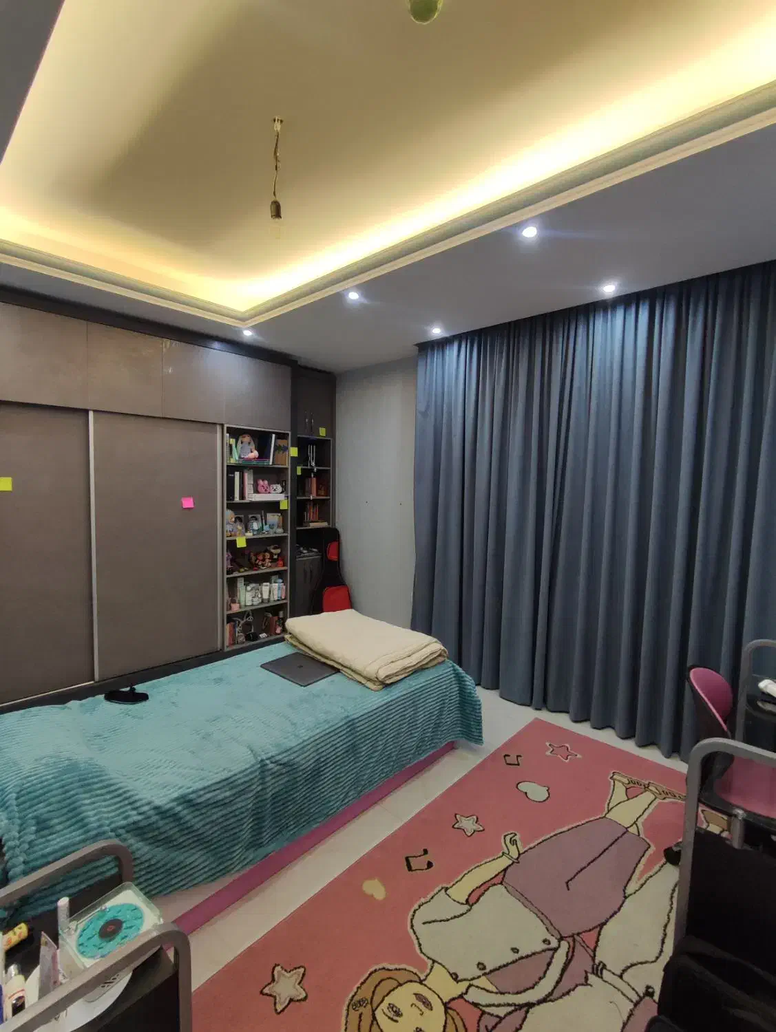 آپارتمان۲۴۰مترفول نصبیات روبه روی همایش خاوران|فروش آپارتمان|تبریز, |دیوار