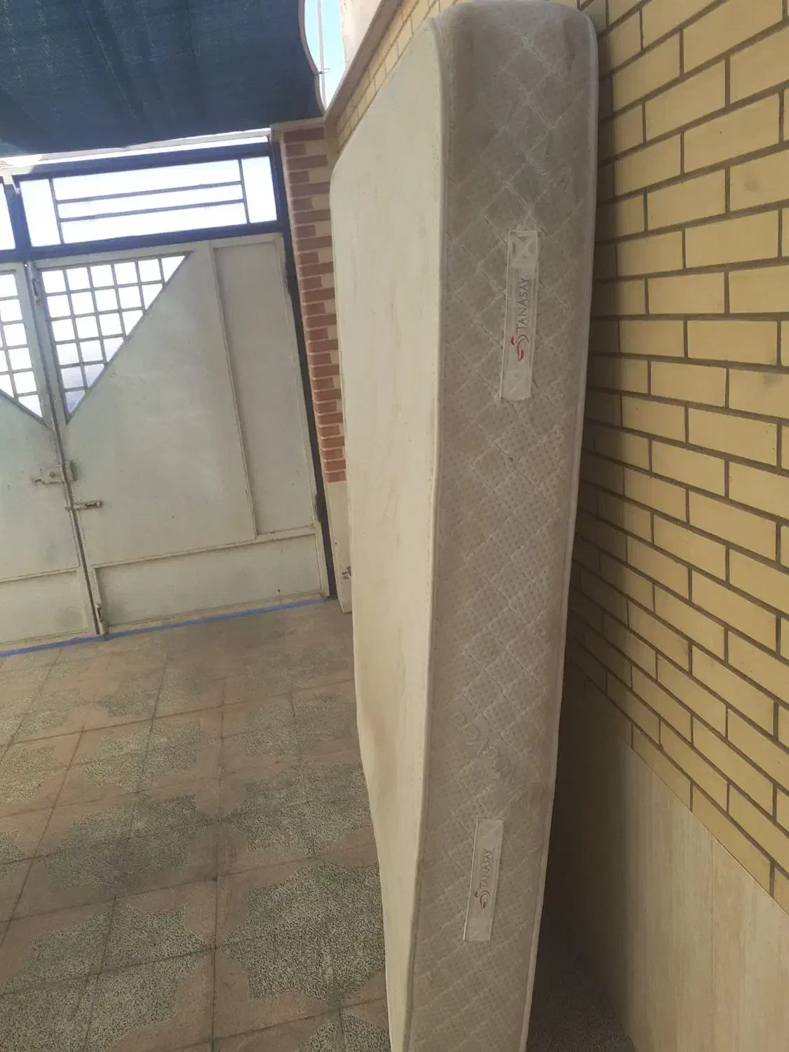 تشک عالی طبی فنری ۱۶۰/۲ دونفره|تشک تختخواب|شاهین‌شهر, شهرک گلدیس|دیوار