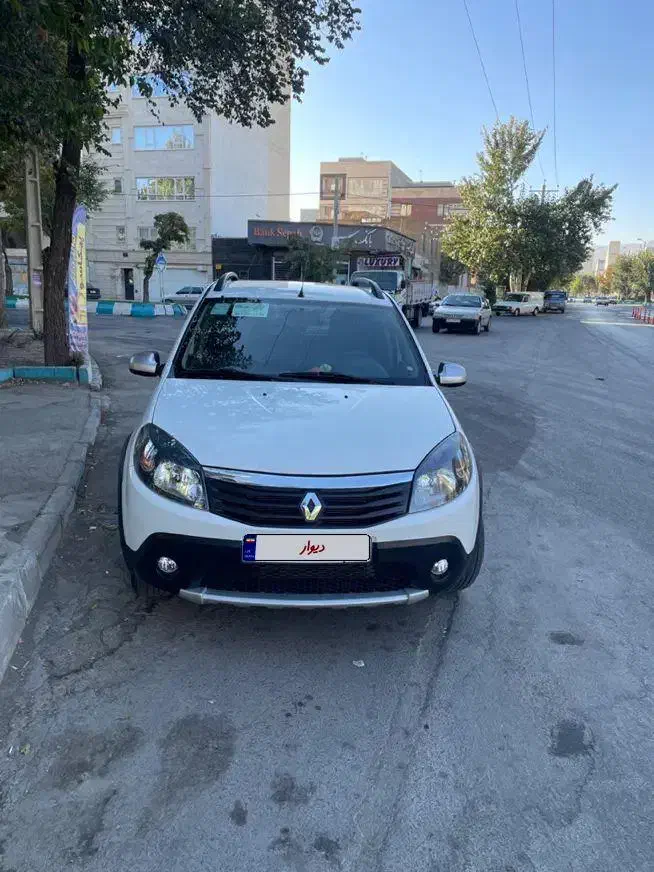 ساندرو استپ وی ۹۷|خودرو سواری و وانت|همدان, |دیوار