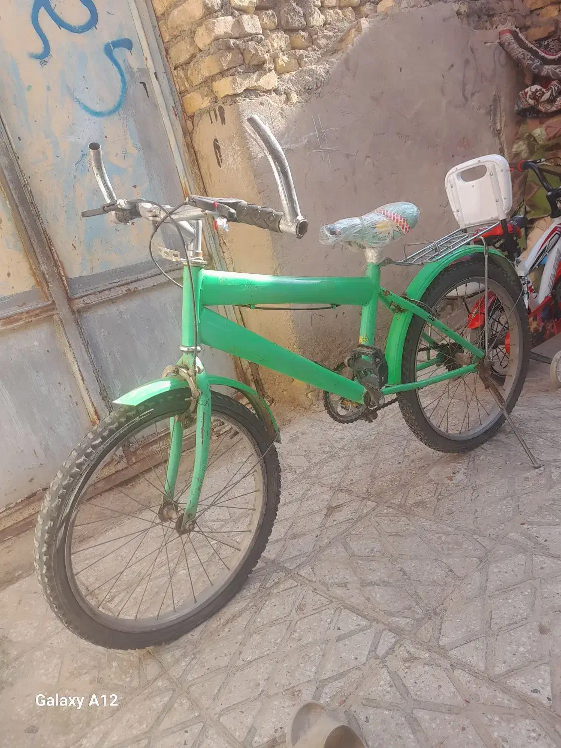 دوچرخه سایز ۲۰و ۱۶|دوچرخه، اسکیت، اسکوتر|زارچ, |دیوار