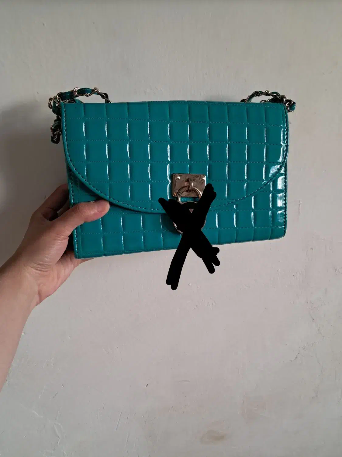 کیف|کیف، کفش، کمربند|دهگلان, |دیوار