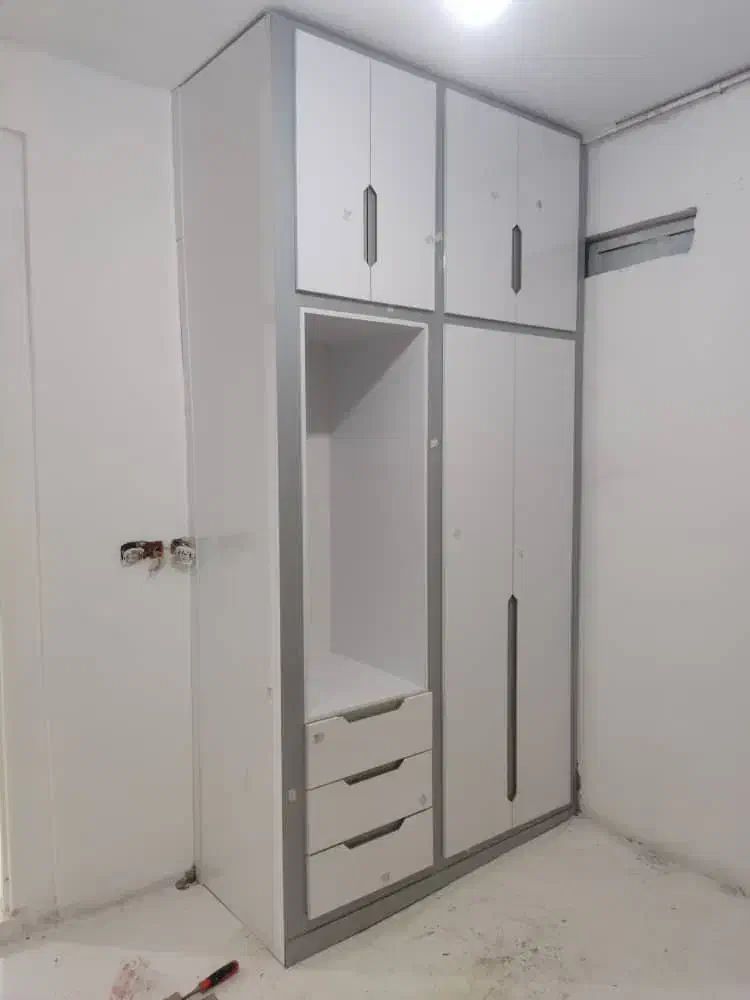 کمد دیواری اشکاف|جاکفشی، کمد، دراور|مشهد, چهارچشمه|دیوار